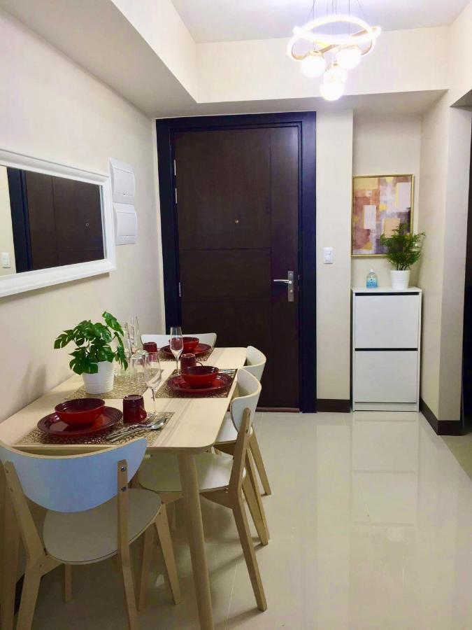 Daniella'S Modern & Cozy Suite In Uptown Bgc 마닐라 외부 사진