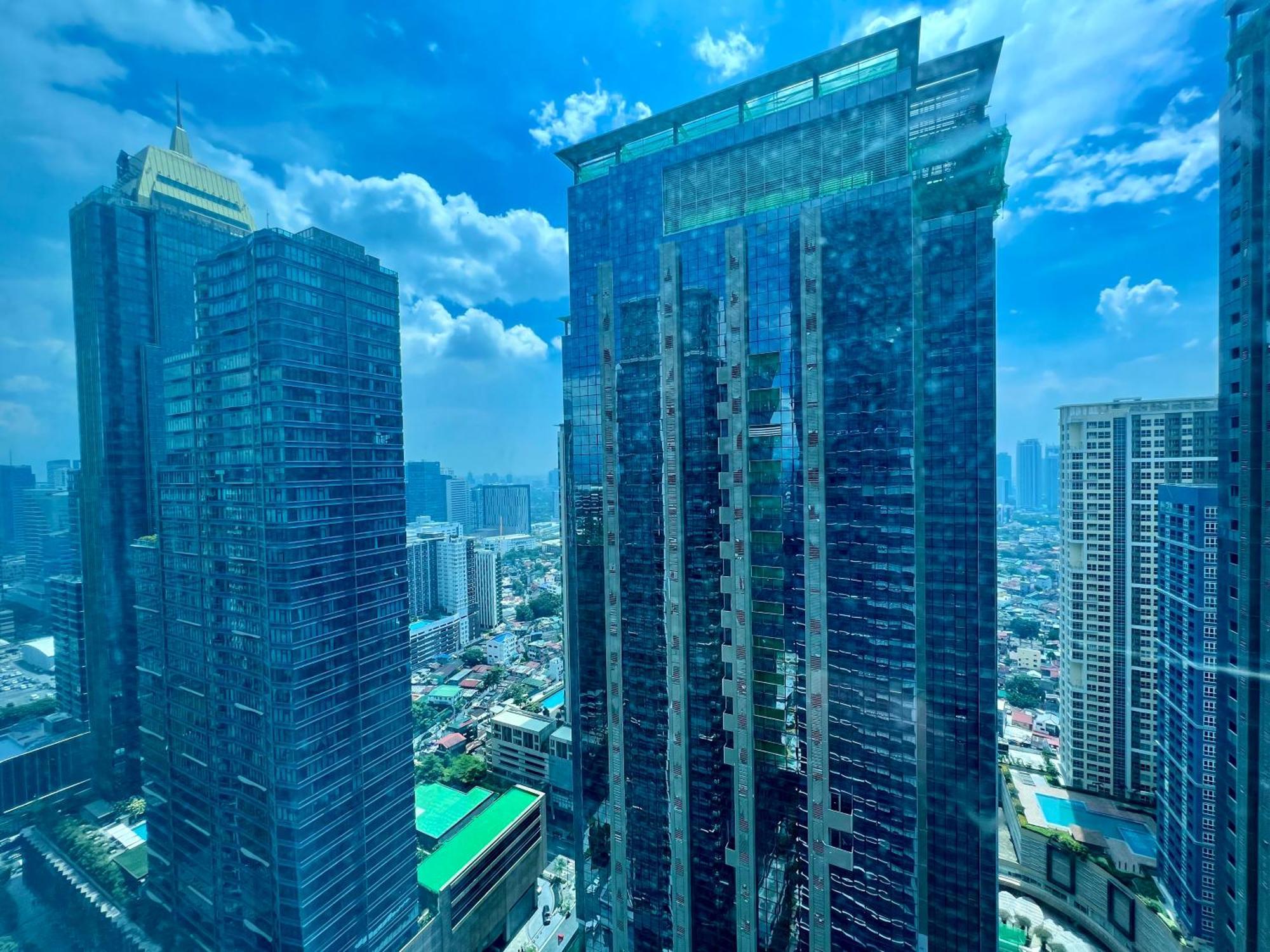 Daniella'S Modern & Cozy Suite In Uptown Bgc 마닐라 외부 사진