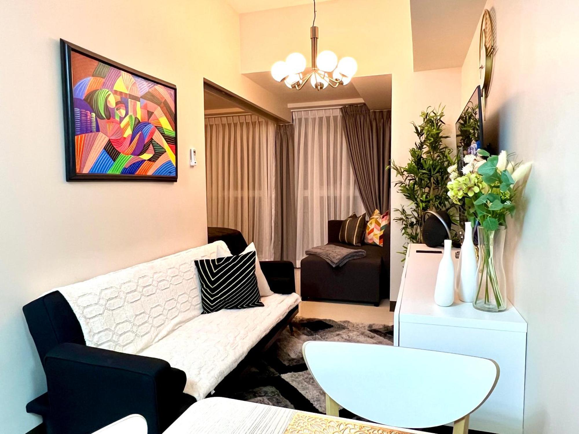Daniella'S Modern & Cozy Suite In Uptown Bgc 마닐라 외부 사진