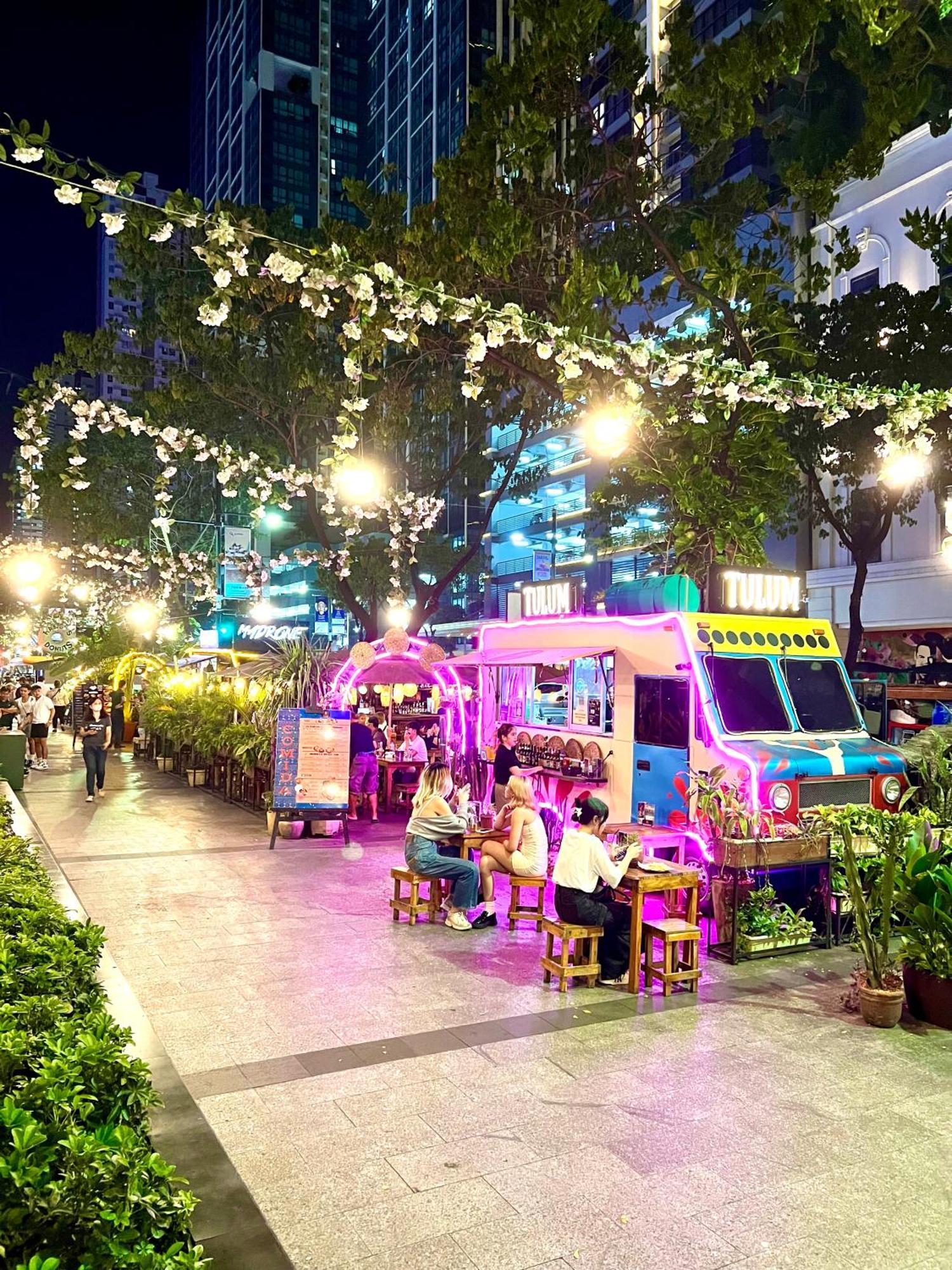Daniella'S Modern & Cozy Suite In Uptown Bgc 마닐라 외부 사진